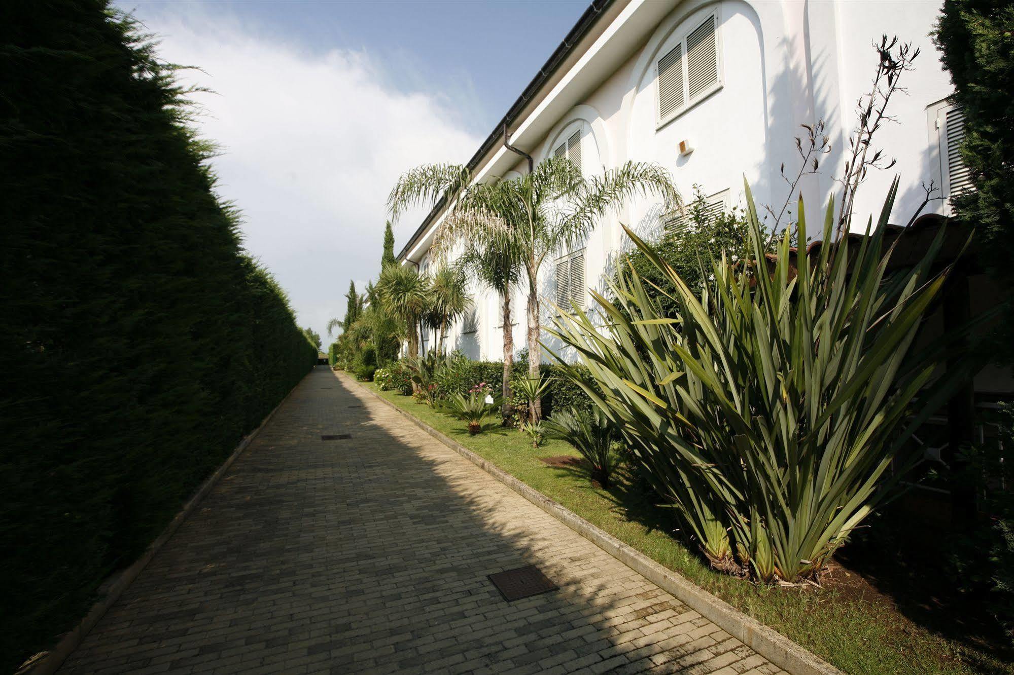 Hotel Leucosya Marina Di Casal Velino Dış mekan fotoğraf